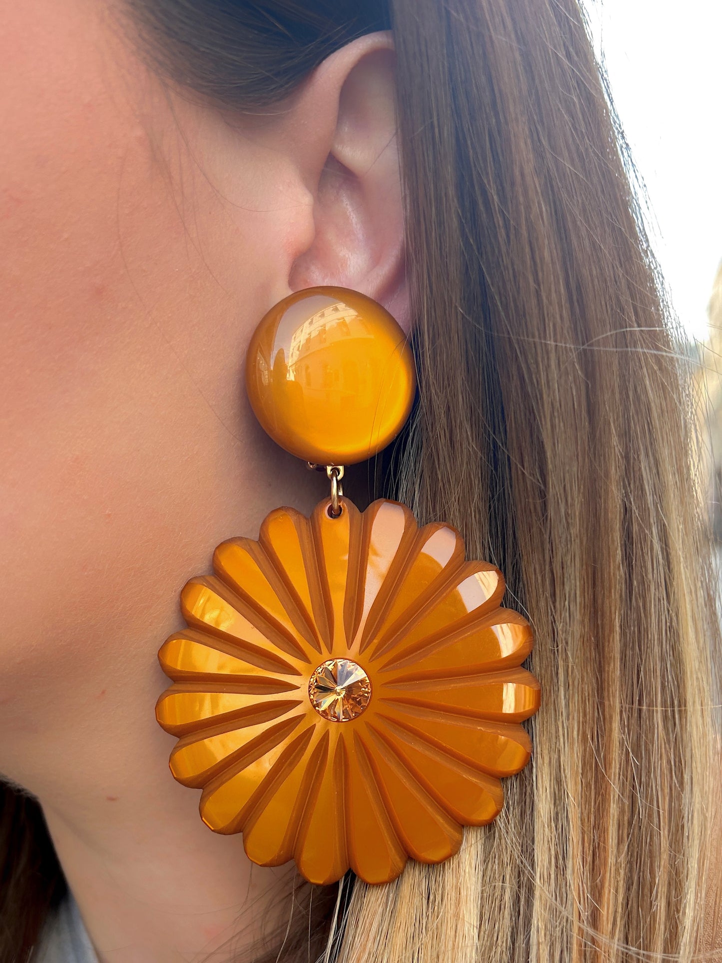 BOUCLES D'OREILLES - PENSÉE MARRON