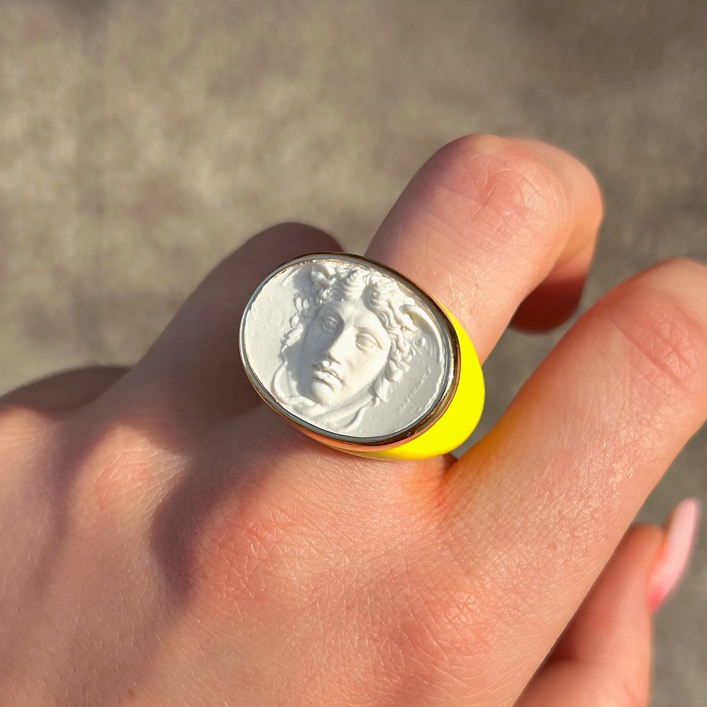 BAGUE - MEDUSA JAUNE