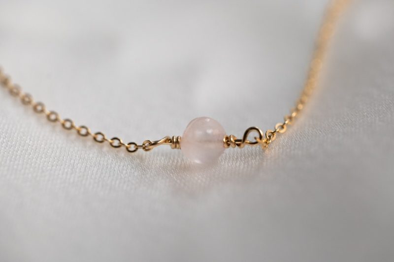BRACELET- LIEN AVEC PIERRES