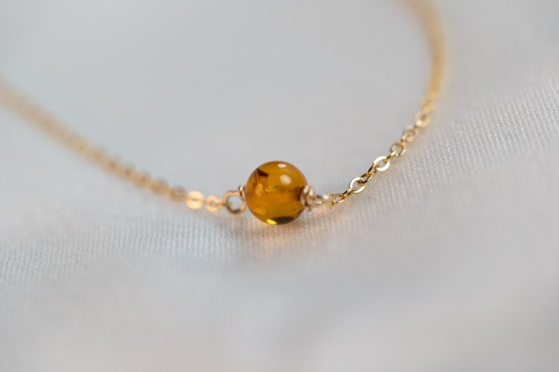 BRACELET- LIEN AVEC PIERRES
