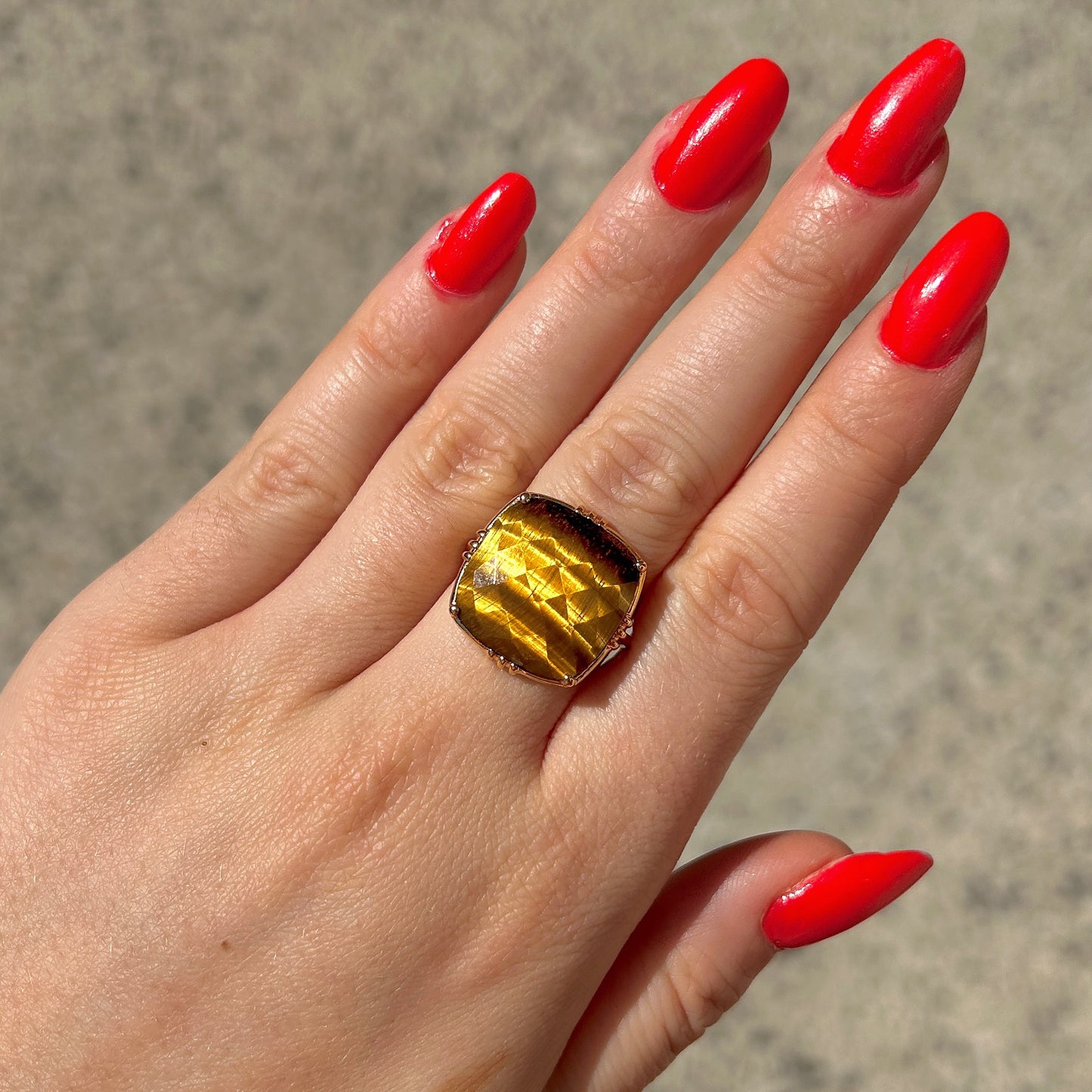 bague-carre-oeildetigre-aufildelo-divinity-sete