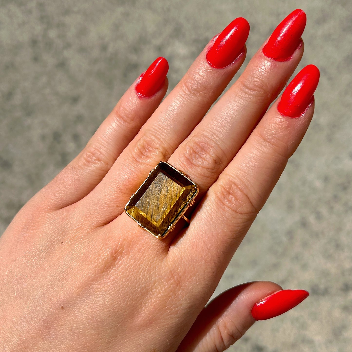 bague-rectangle-oeildetigre-aufildelo-divinity-sete