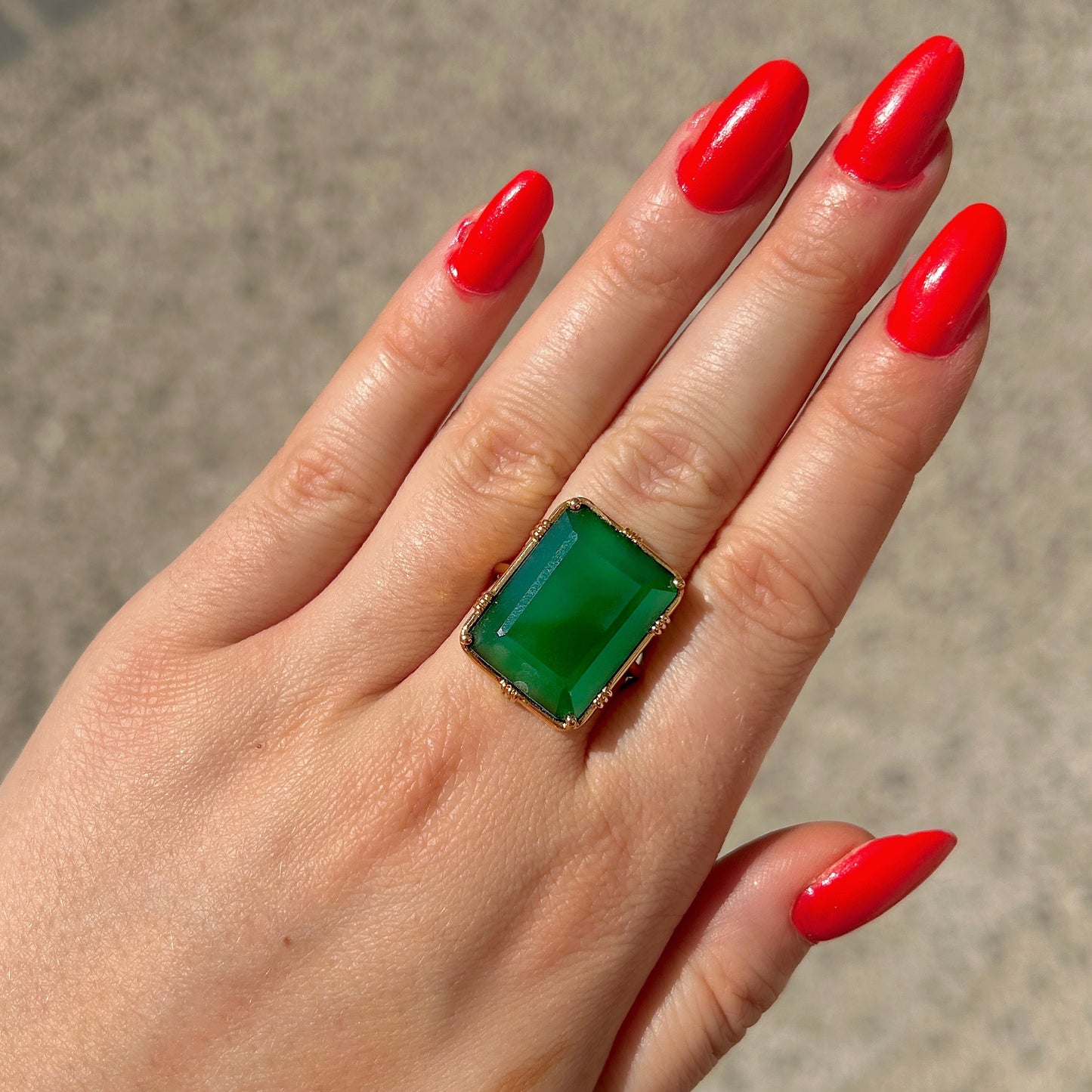 bague-rectangle-onyxvert-aufildelo-divinity-sete