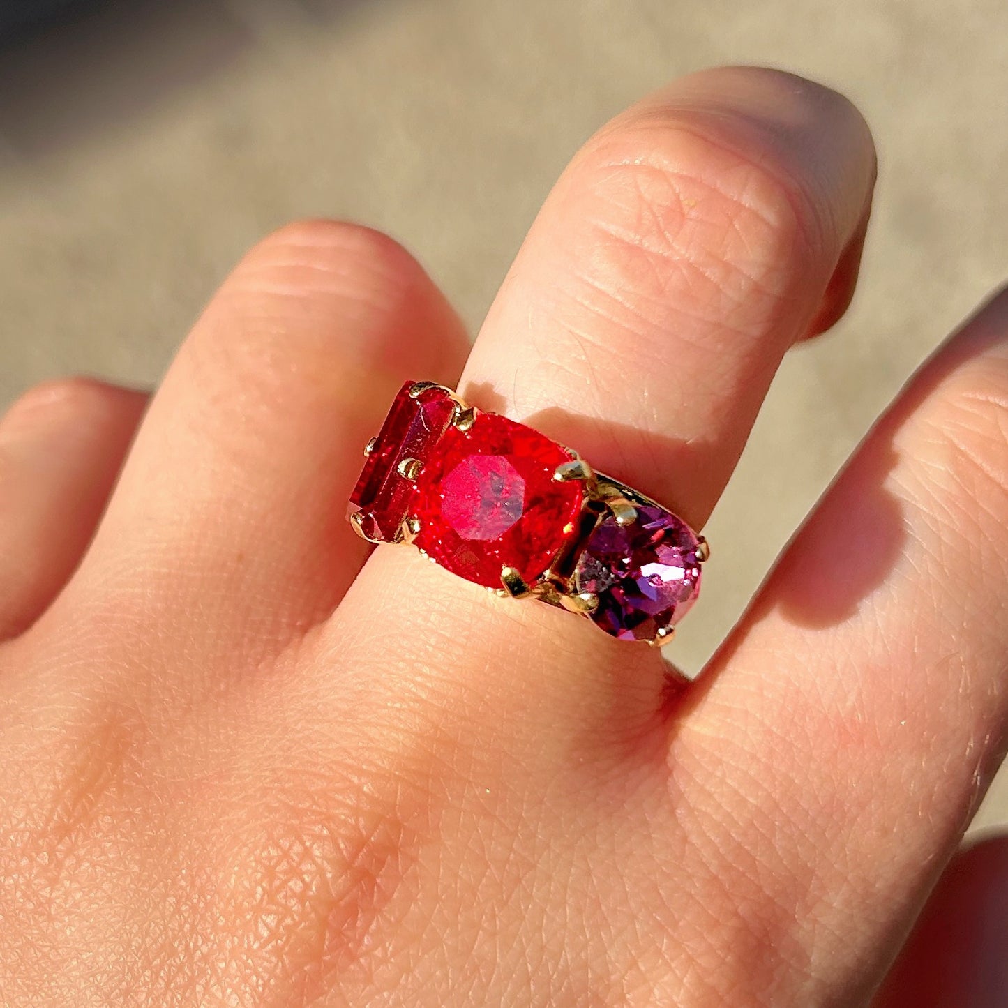bague-soleane-rouge-crezus-divinity-sete