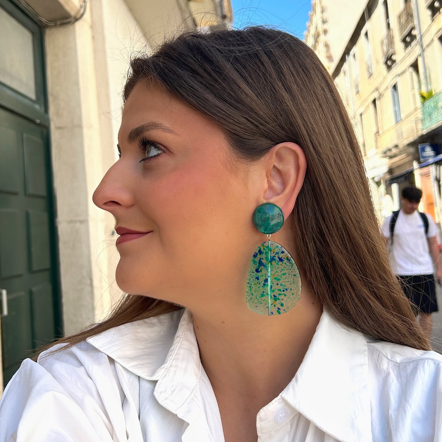Boucles vertes mouchetées Francine Bramli Paris