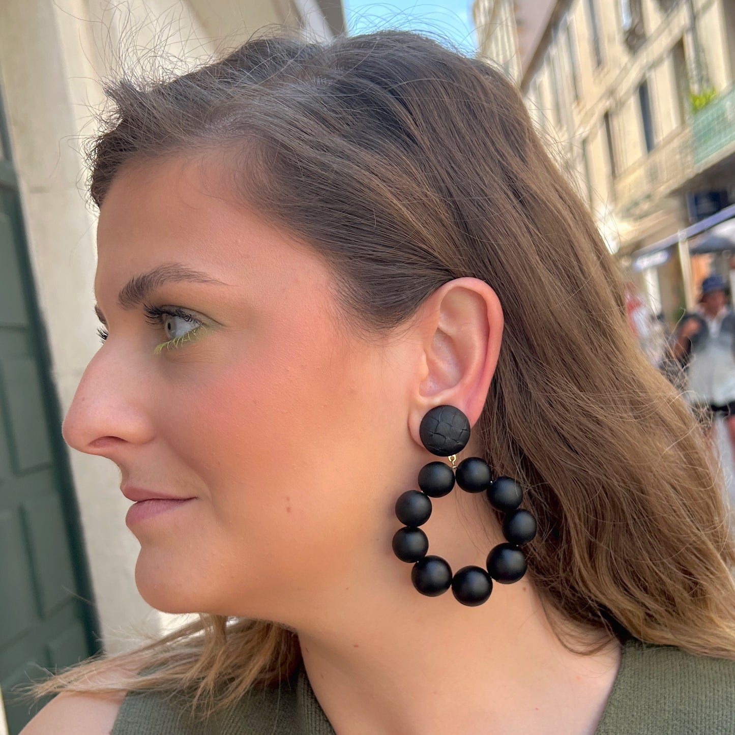 boucles-doreilles-bastilleblack-francine-bramli-divinity-sete