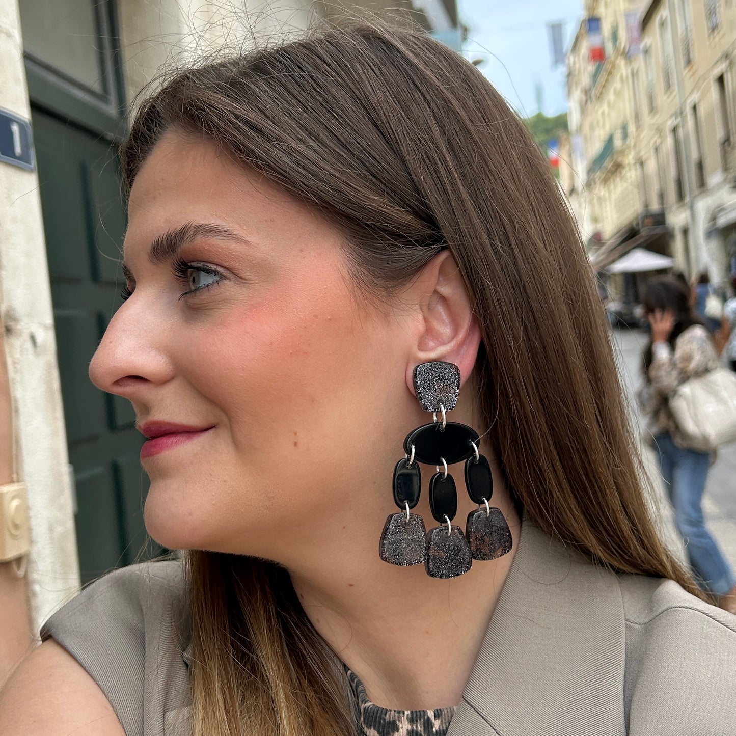 boucles-doreilles-edition-limitee-pampilles-paillettes-francine-bramli-divinity-sete