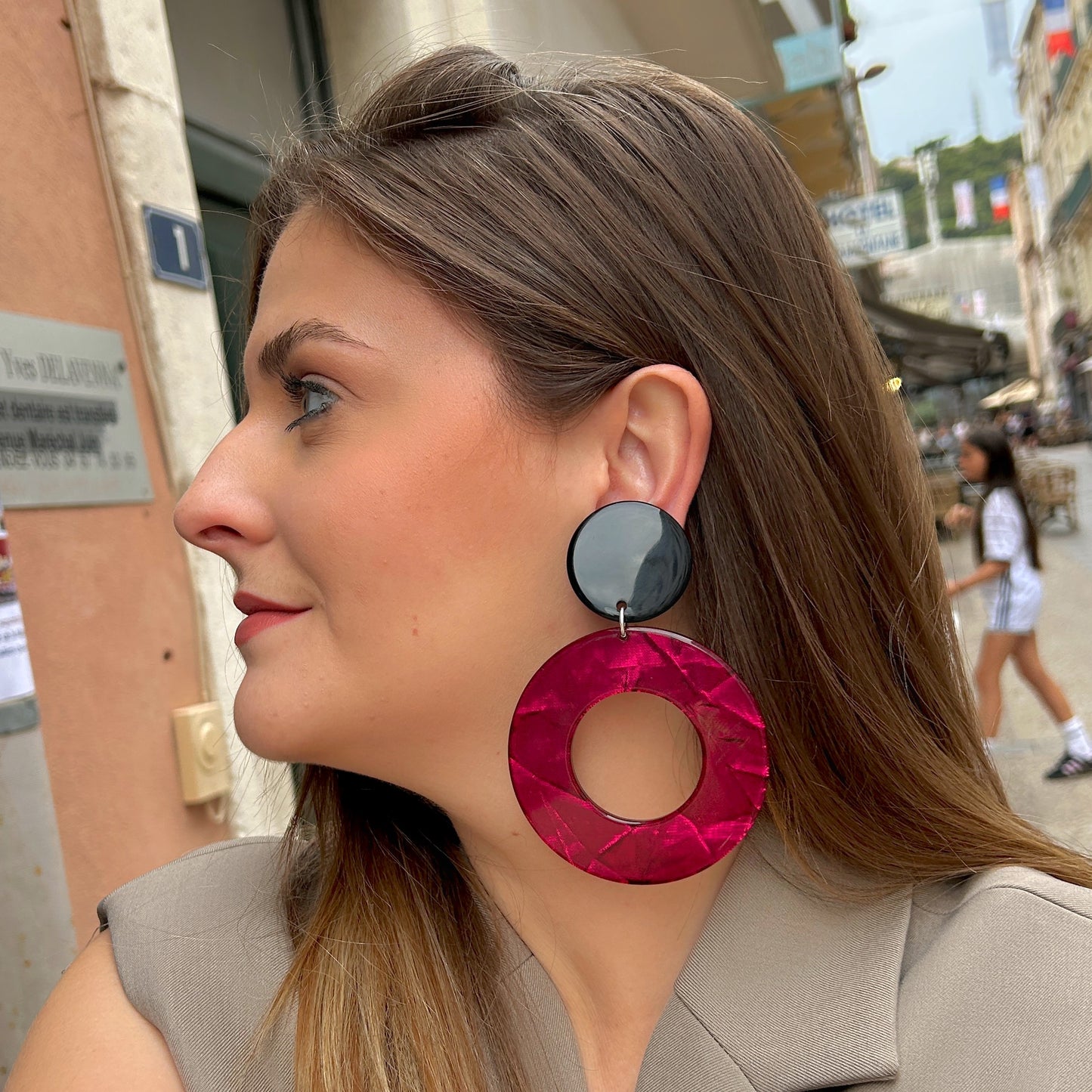 boucles-doreilles-glitter-bordeaux-francine-bramli-divinity-sete