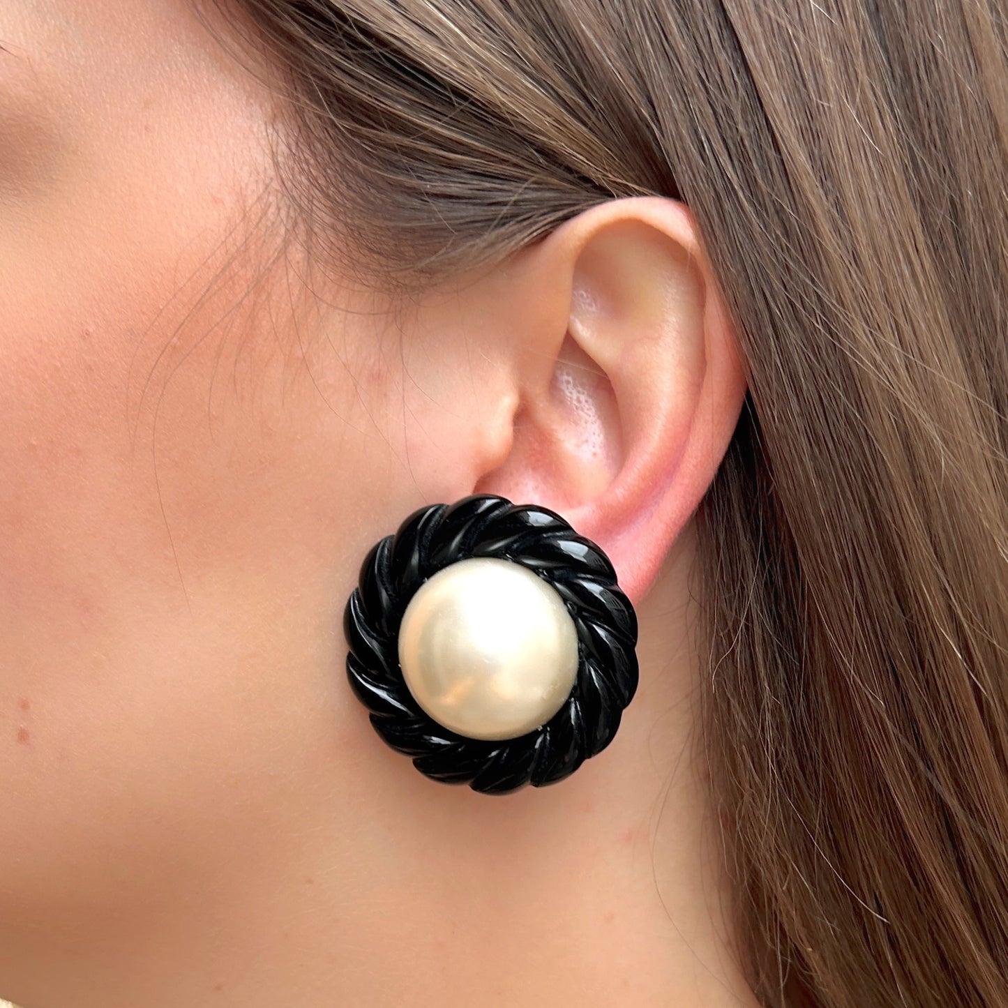 boucles-doreilles-hana-francine-bramli-divinity-sete