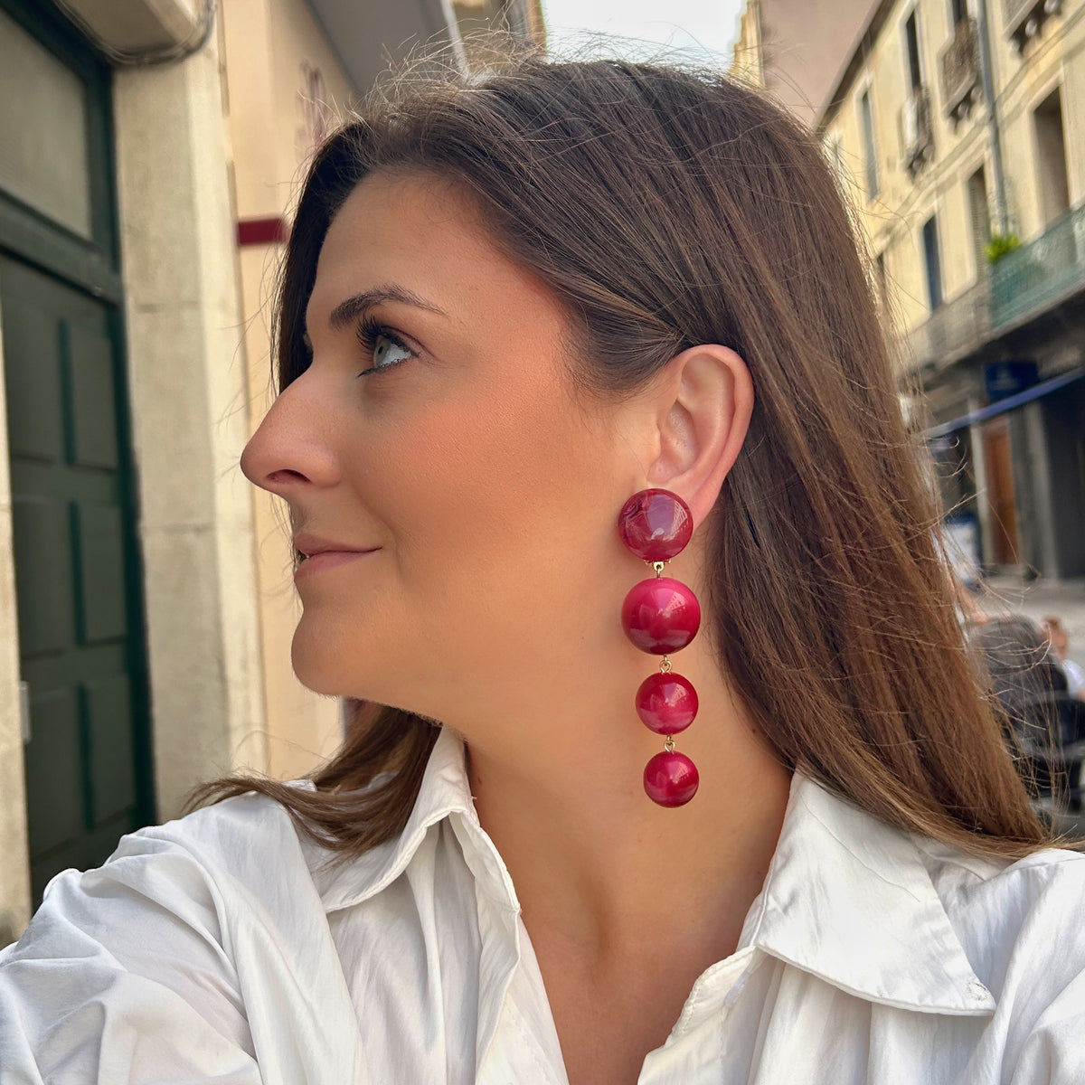 Boucles d’oreilles Cascade Bordeaux longues à perles Francine Bramli Paris