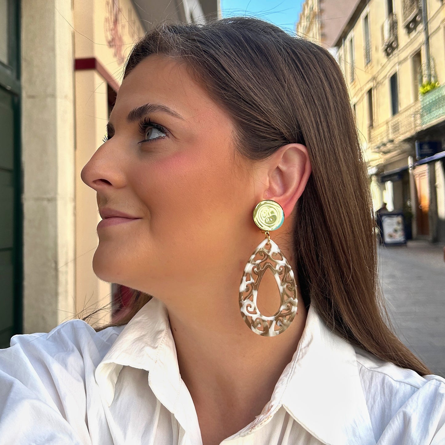 Boucles d’oreilles Isolda Kaki Francine Bramli Paris