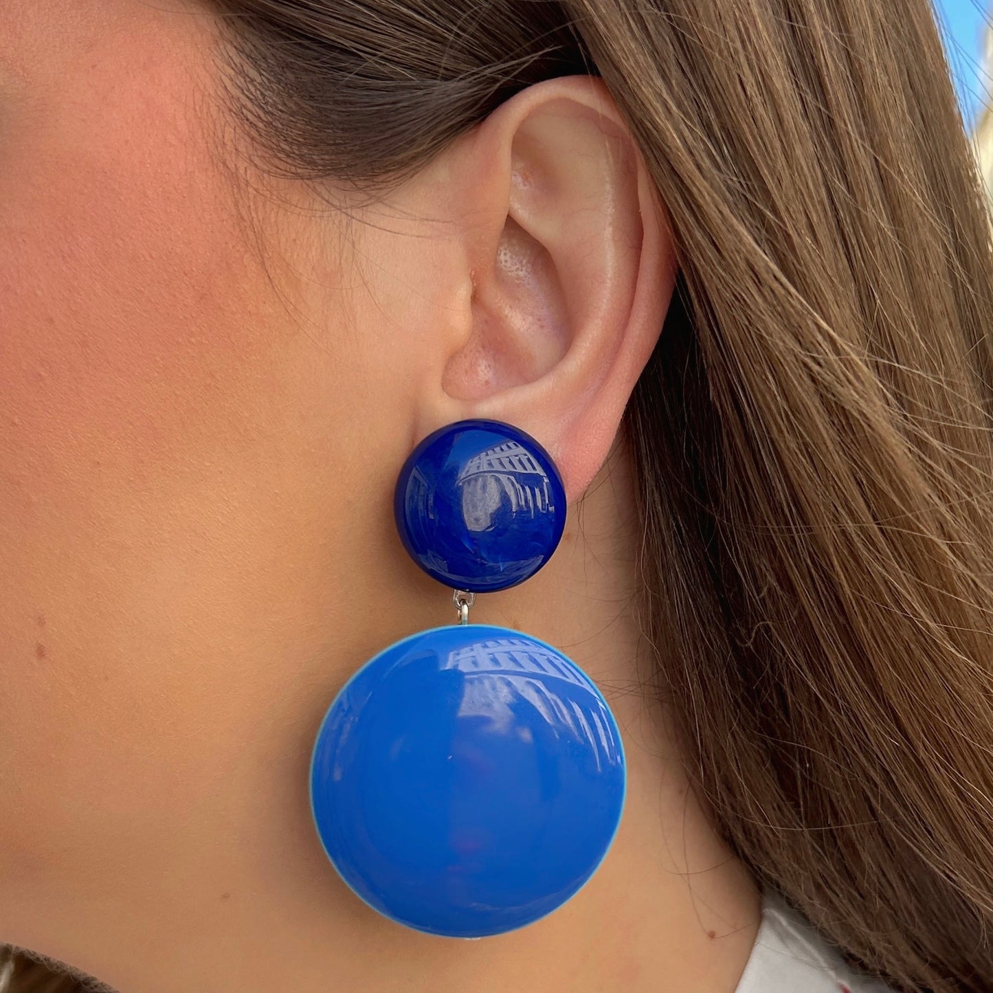 Boucles Tranoi Bleu Réversibles Francine Bramli Paris à clip