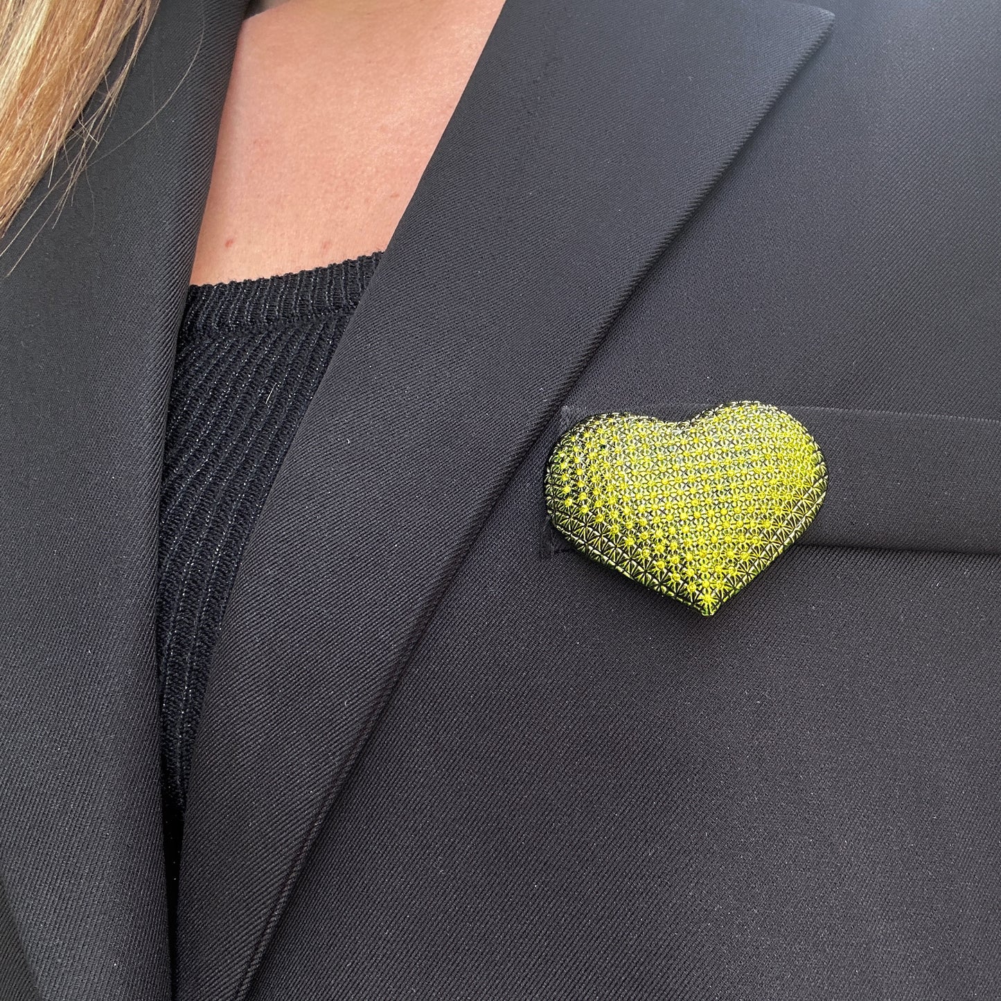 broche-aimantee-coeur-vert-strass-divinity-sete