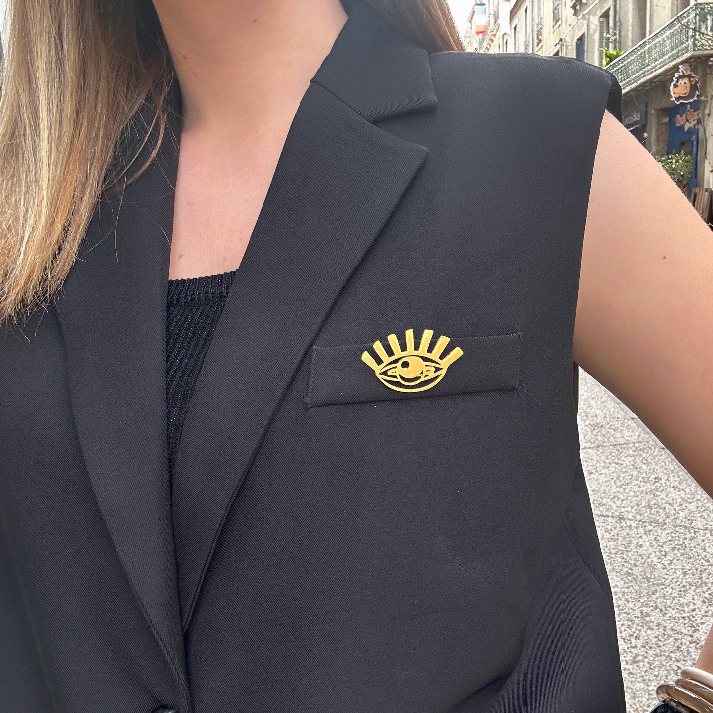 broche-oeil-dore-divinity-sete