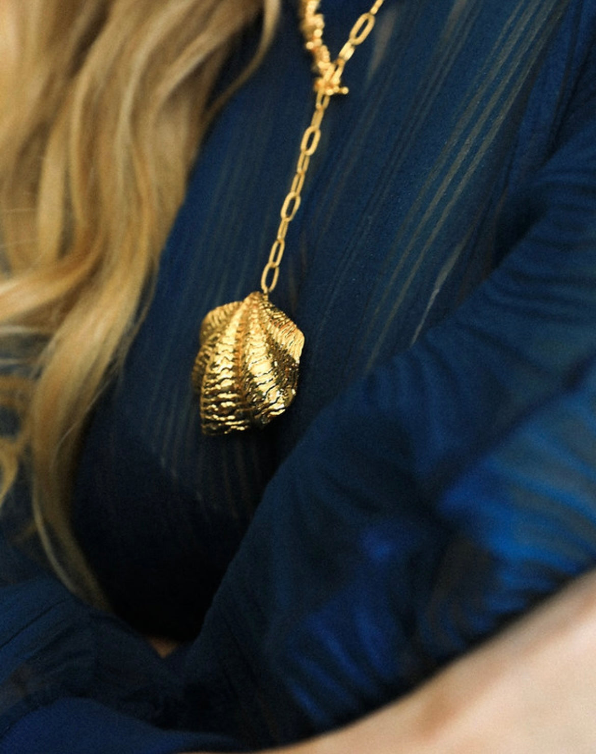 COLLIER - COQUILLE