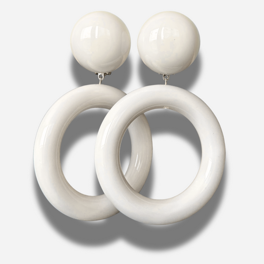 Boucles-doreilles-comete-blanche-francine-bramli-divinity-sete