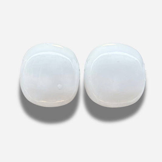 Boucles Rainball Carré Blanc XL Francine Bramli Paris blanches portées