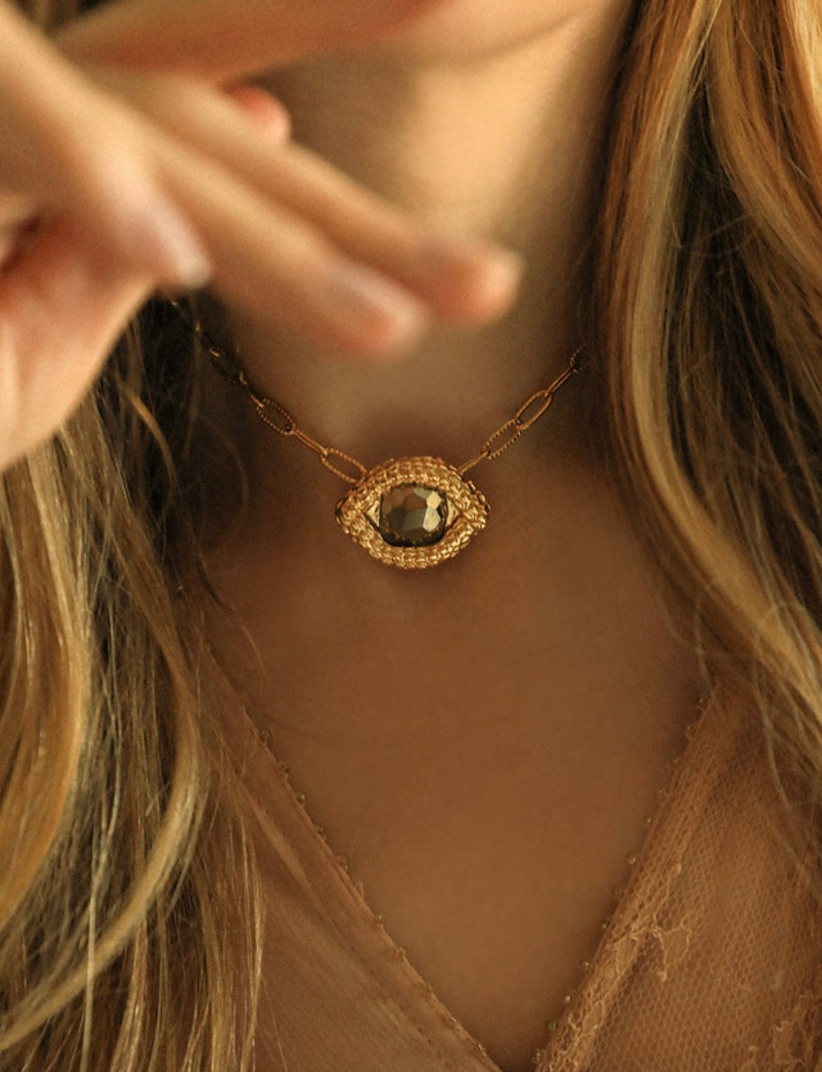 COLLIER - OEIL DE CAIMAN PYRITE