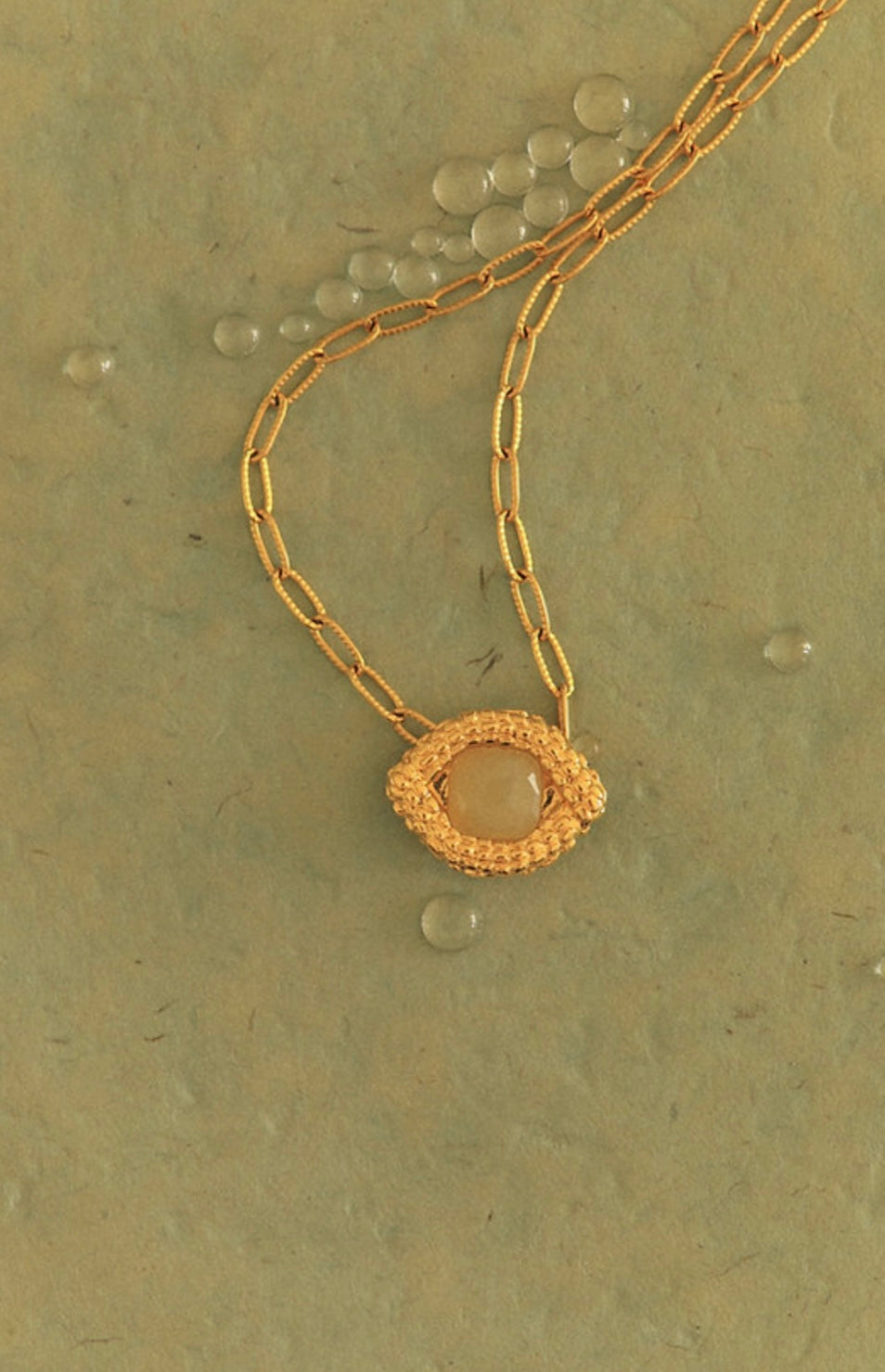 COLLIER - OEIL DE CAIMAN  QUARTZIDE JADE OIL