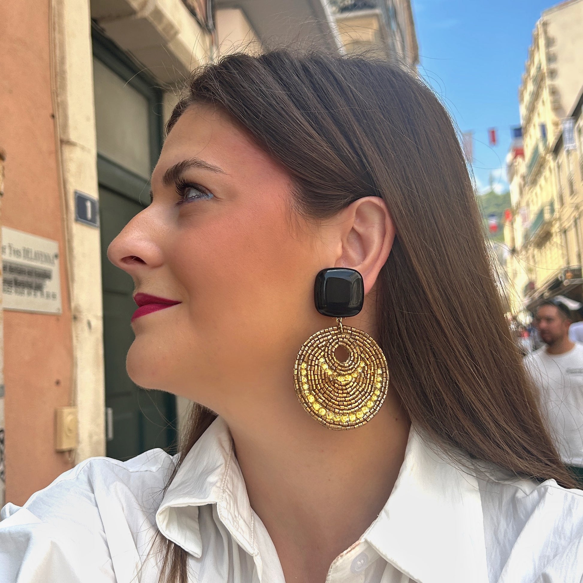 Boucles d’oreilles Helena Gold dorées Francine Bramli Paris
