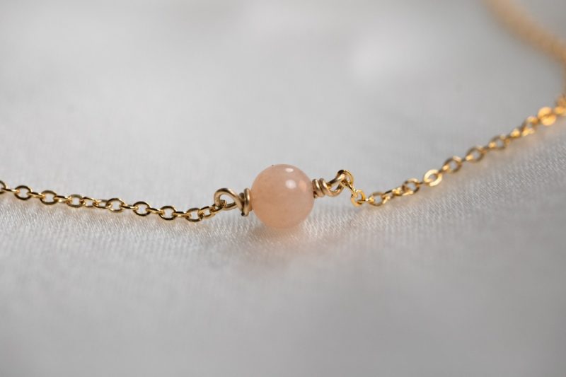 BRACELET- LIEN AVEC PIERRES