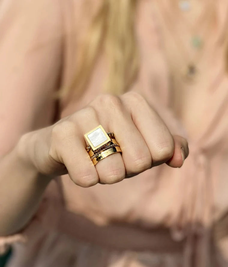 Bague Alami ZAG acier doré multi rangs effet accumulation ajustable bijou femme Divinity Sète