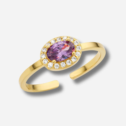 Bague Amethyst Dynasty Mya Bay dorée pierre violette ovale pavée de cristaux