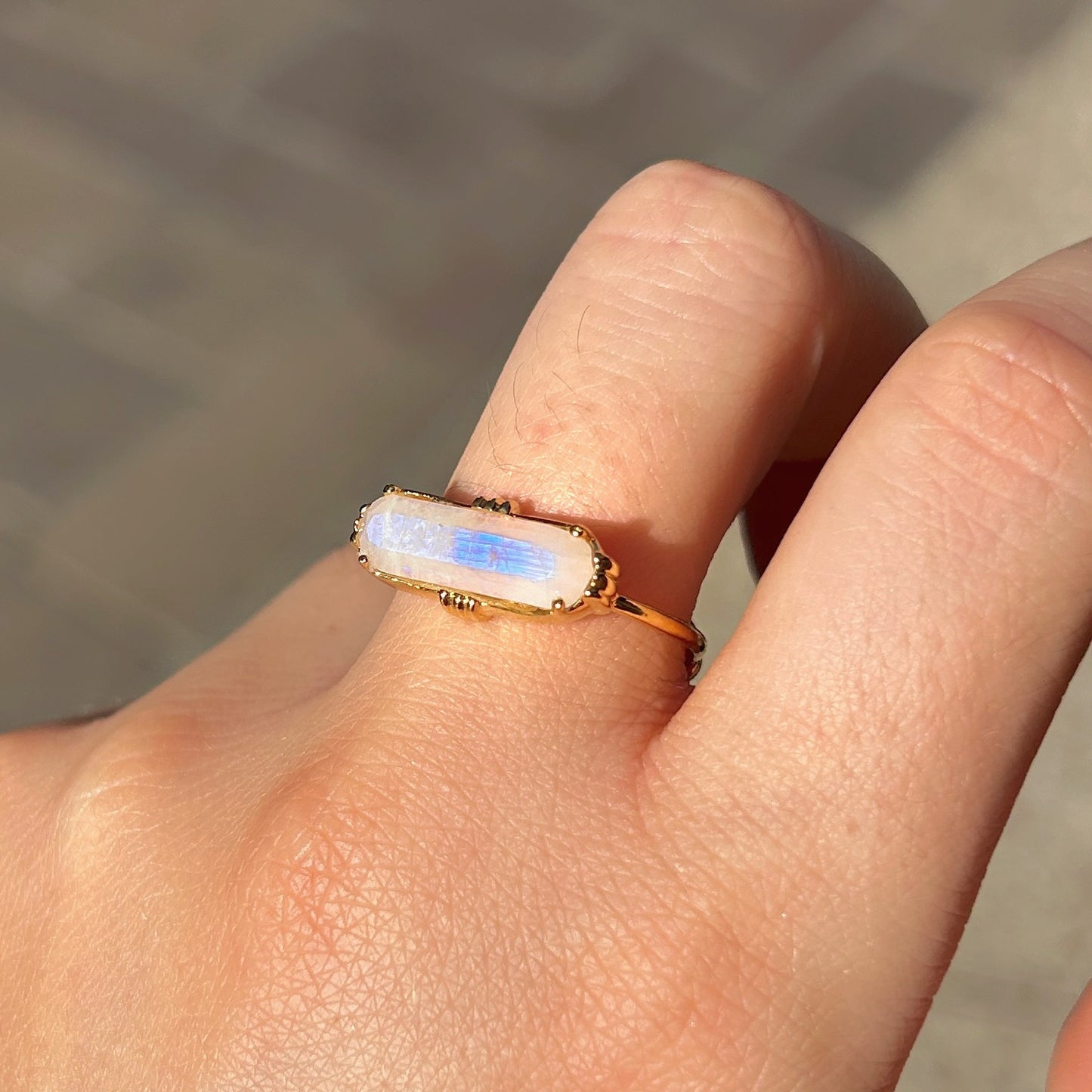 bague-barette-labradorite-blanche-divinity-sete