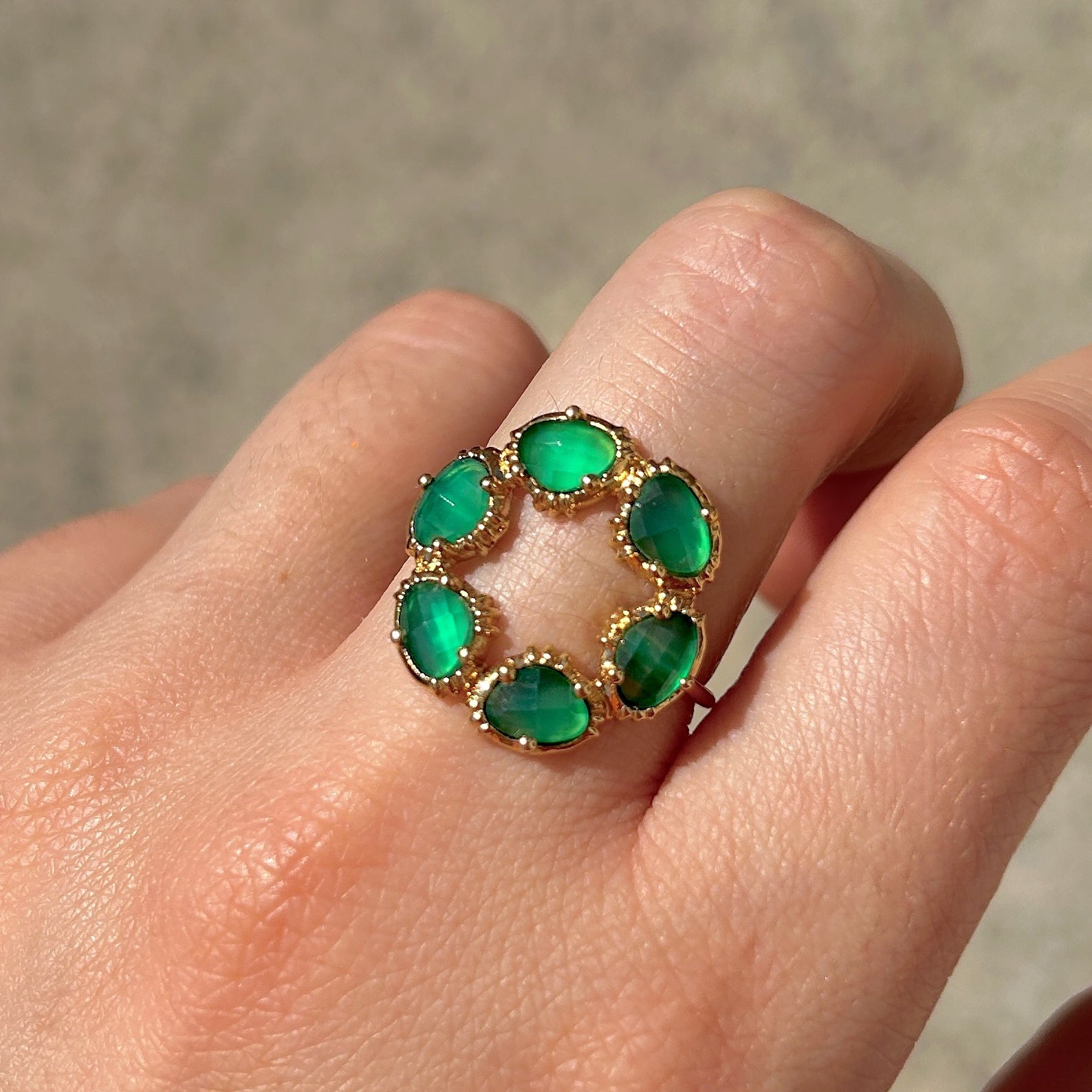 bague-cercle-pierres-onyxvert-aufildelo-divinity-sete