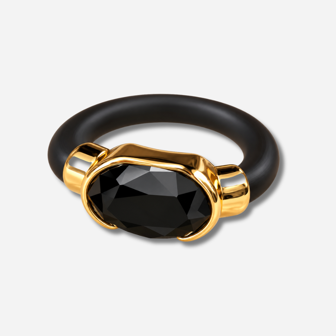 Bague Gala noire avec cristal ovale facetté et monture dorée