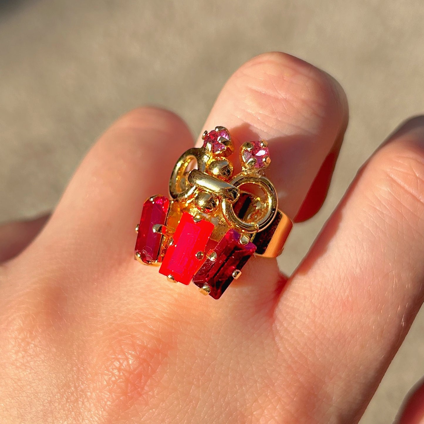 bague-iseria-rouge-crezus-divinity-sete