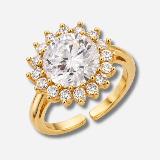 Bague Juliette Mya Bay dorée avec pierre centrale et cristaux