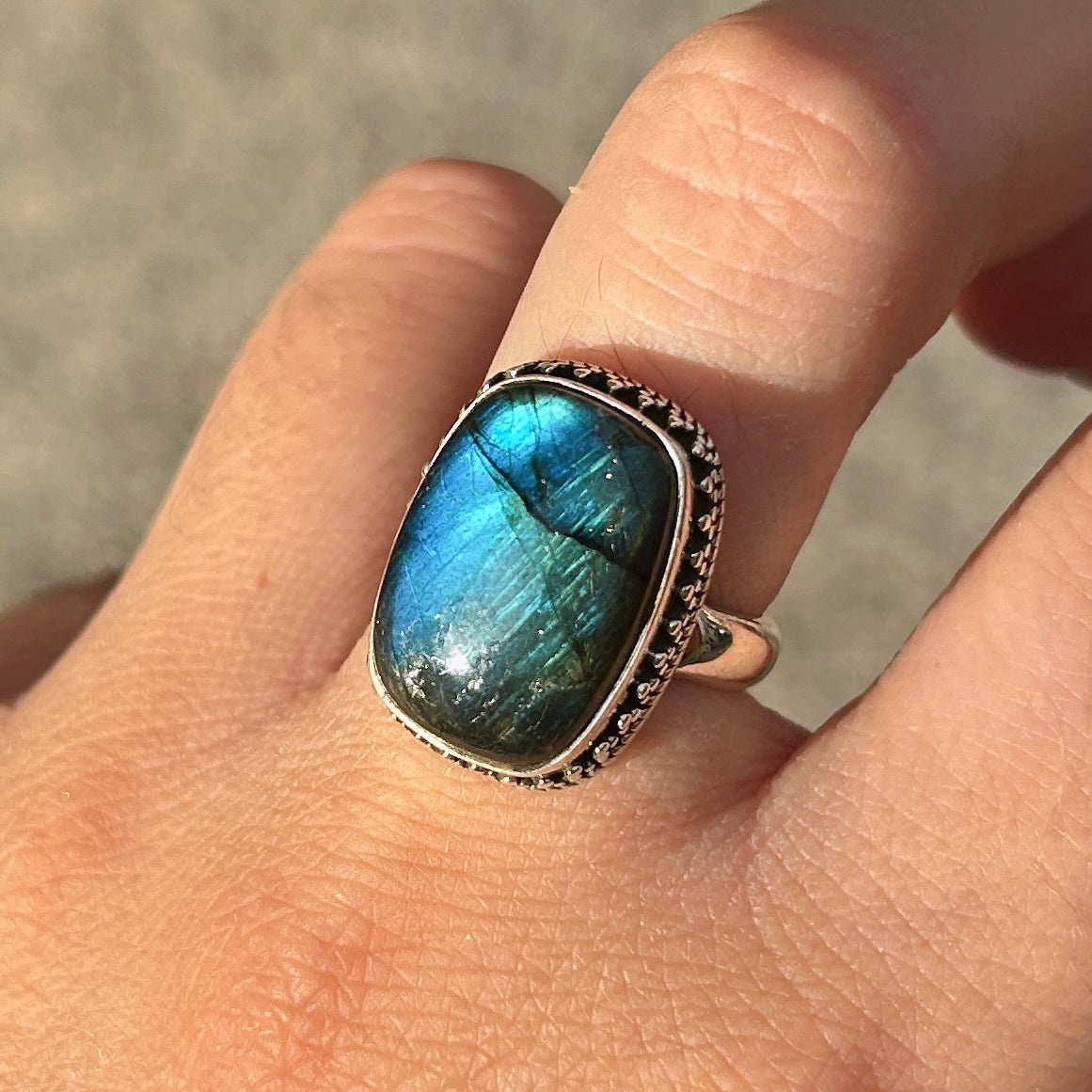Bague Labradorite Rectangle XS réglable en argent 925 avec pierre naturelle bleue
