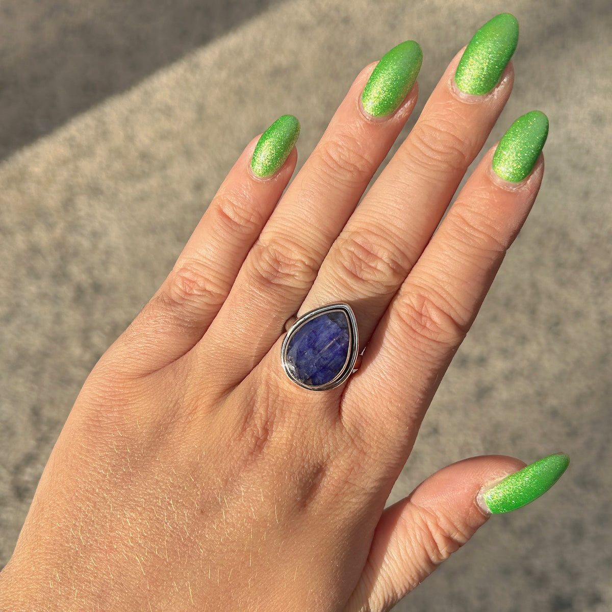 Bague Lapis-Lazuli Goutte réglable en argent 925 avec pierre naturelle bleue
