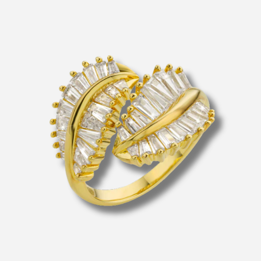 Bague Leaves Mya Bay dorée avec feuilles en zirconiums