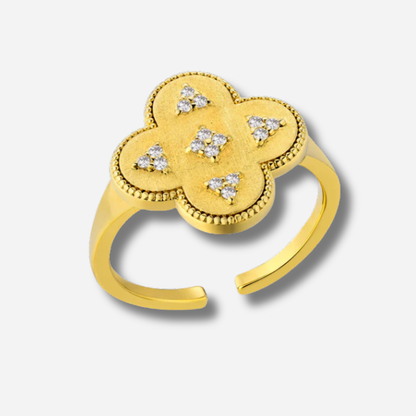 Bague Lucky Mya Bay dorée trèfle serti de cristaux