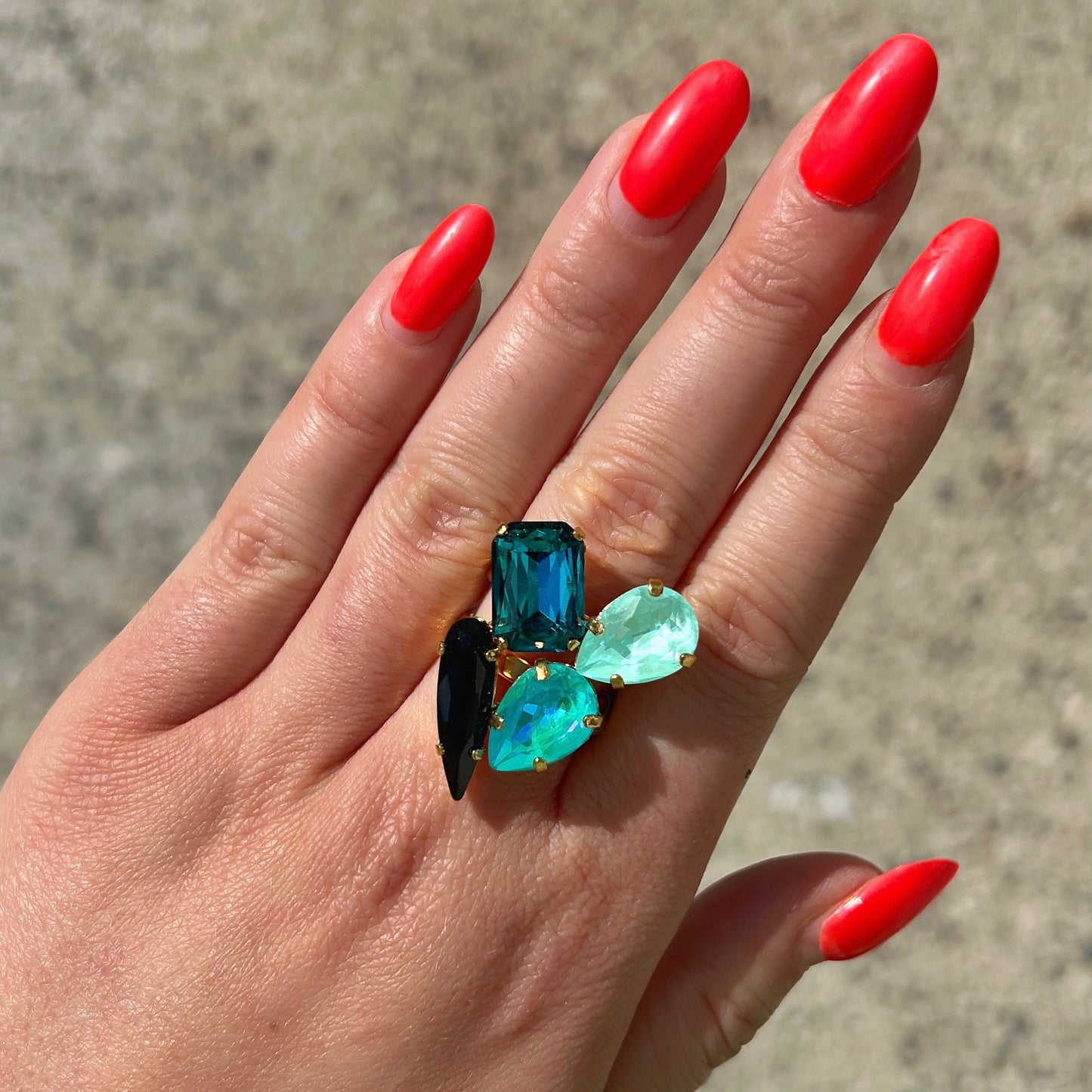 Bague Maelia Bora portée Crézus