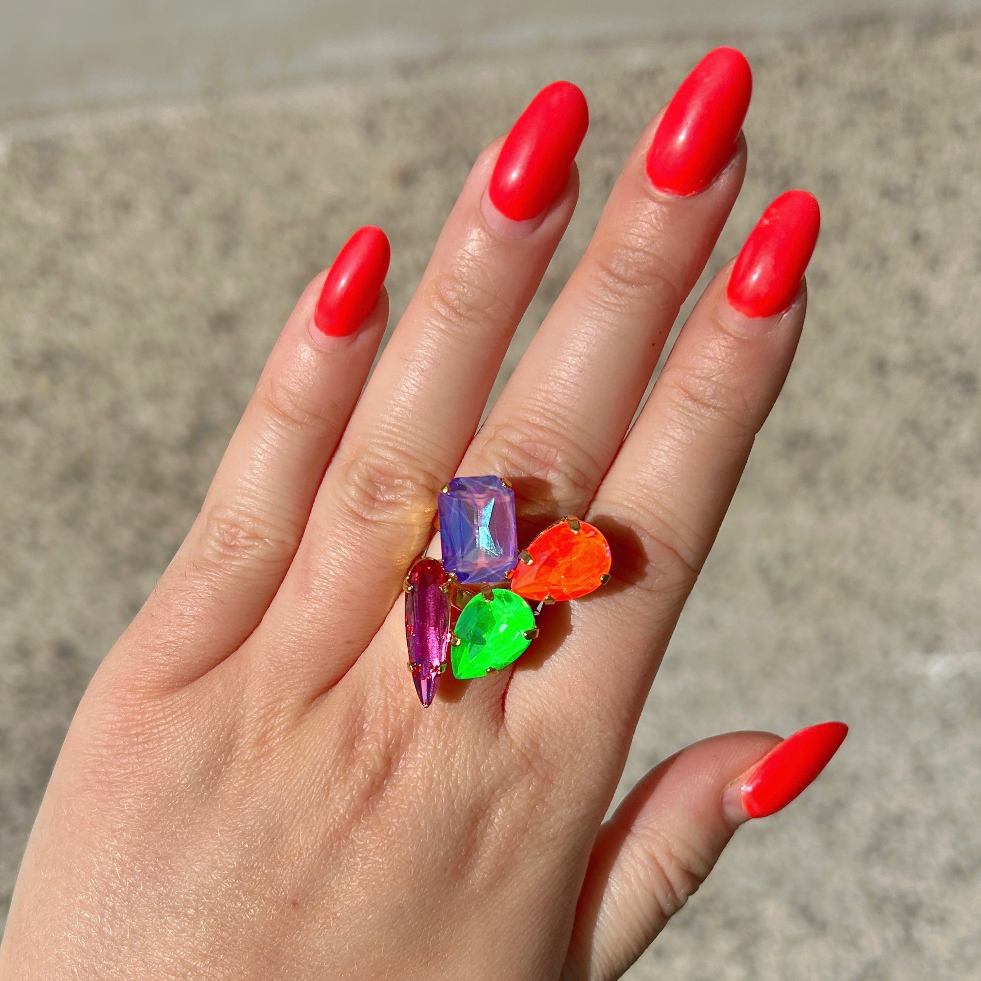 Bague multicolore fluo Crézus dorée