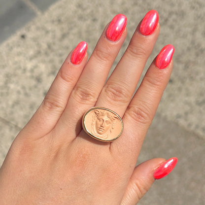 bague-medusa-blanche-grandtourcollection-divinity-sete