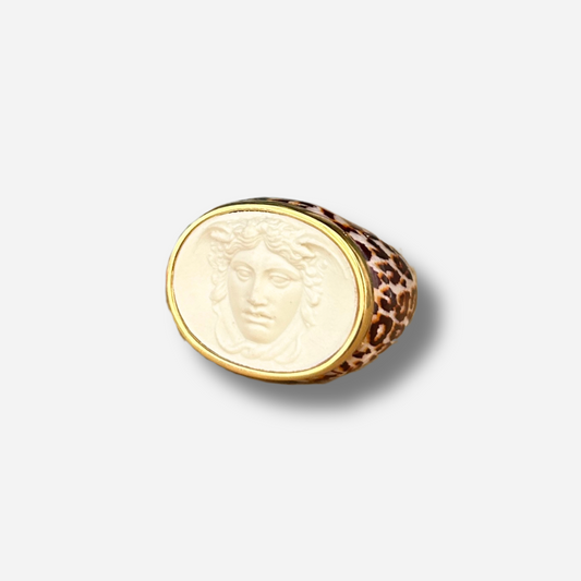 bague-medusa-leopard-grandtourcollection-divinity-sete