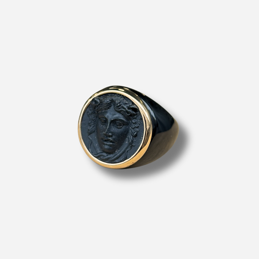 bague-medusa-noir-grandtour-divinity-sete