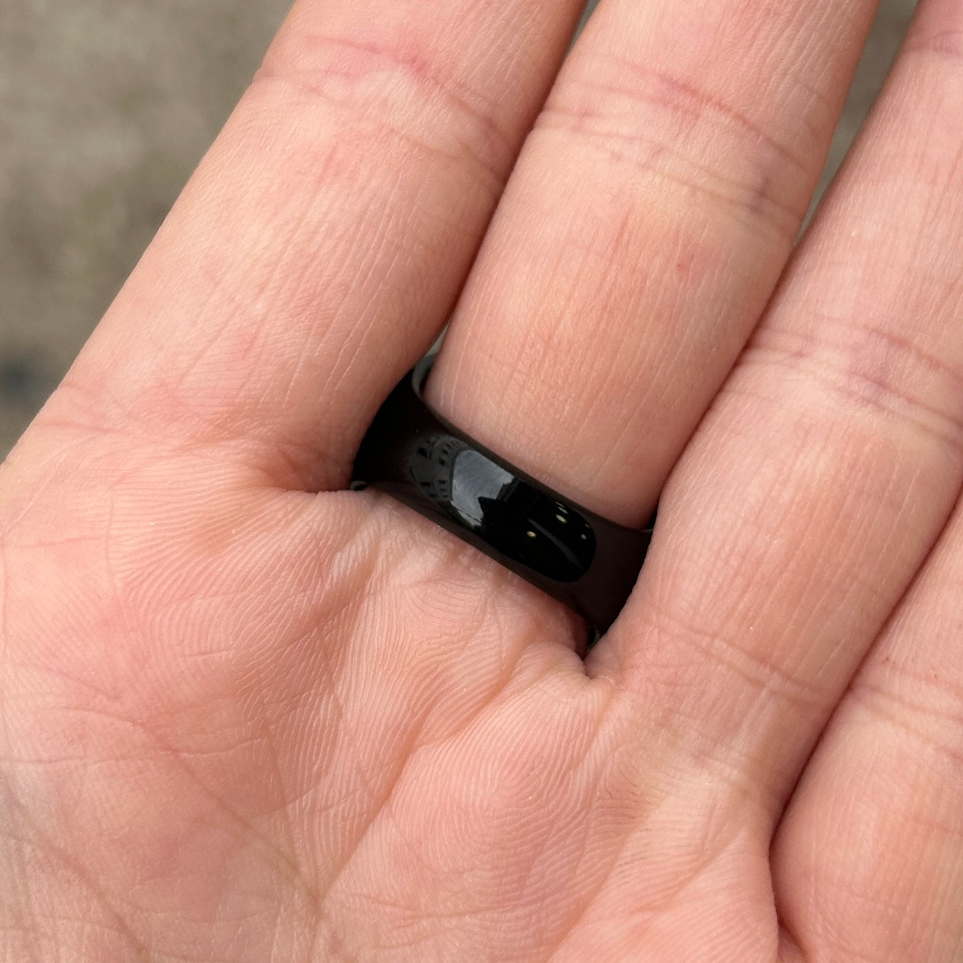 bague-medusa-noir-grandtour-divinity-sete