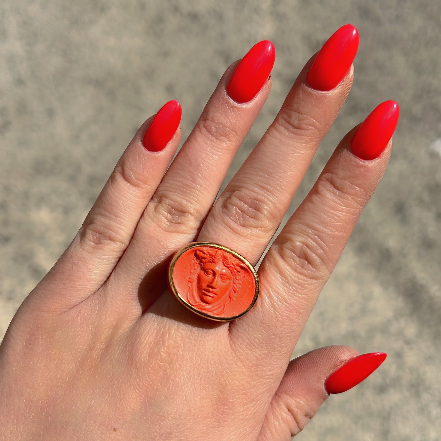 Bague Medusa orange vif Grandtour Collection