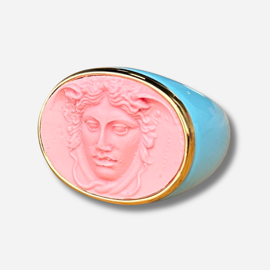 Bague Médusa rose bleu ciel Grandtour Collection pastel visage relief