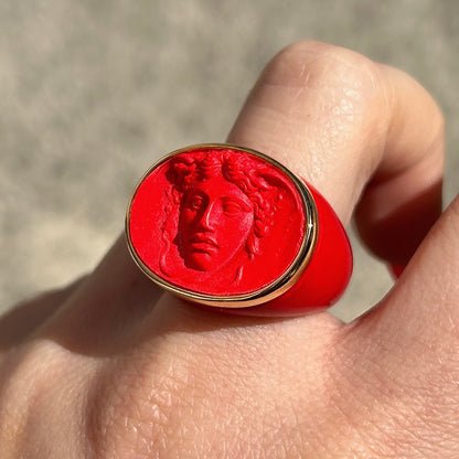 Bague Medusa rouge intense Grandtour Collection