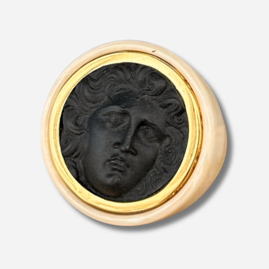Bague Médusa XXL noir ivoire Grandtour Collection visage relief doré contraste chic