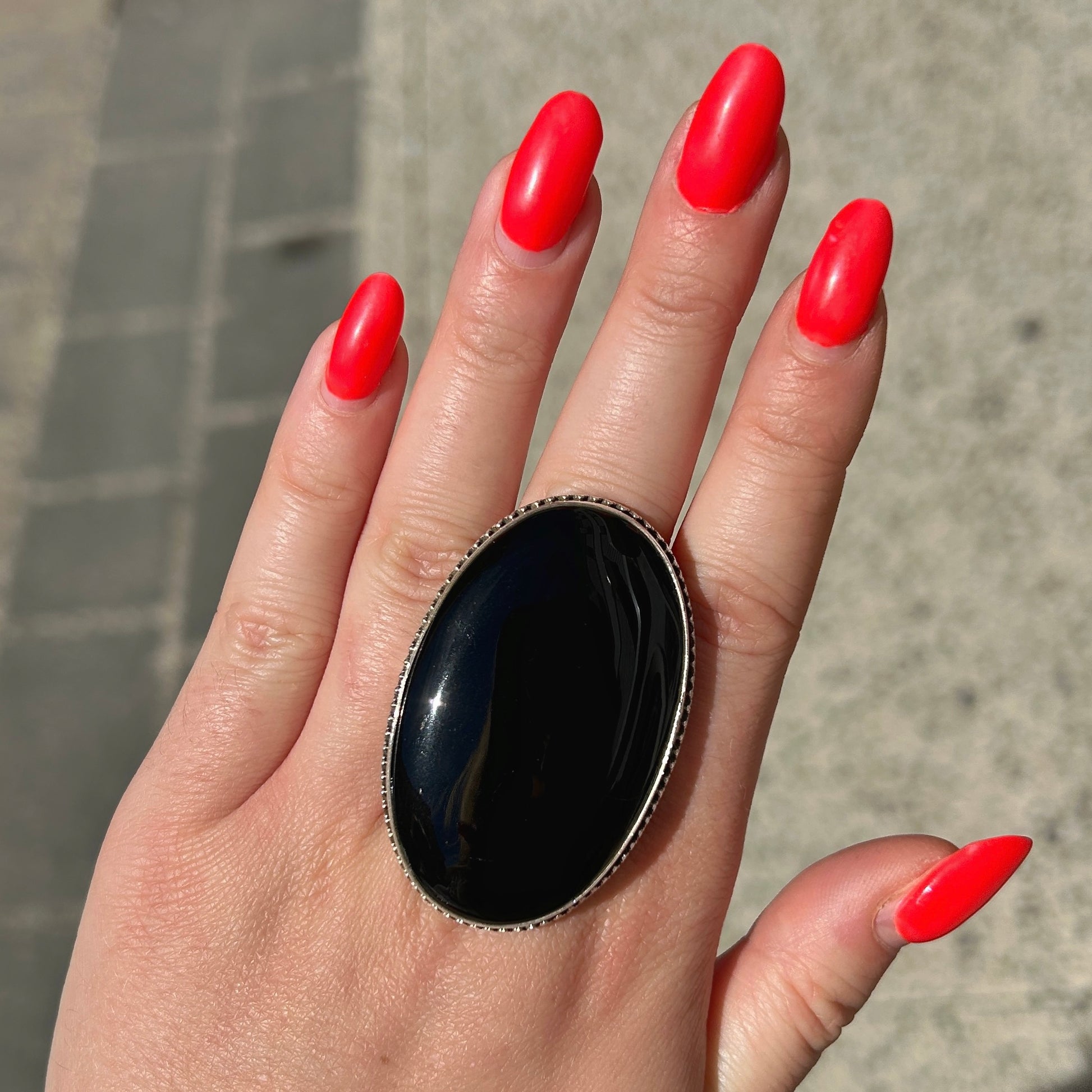 Bague pierre noire ovale femme argent 925