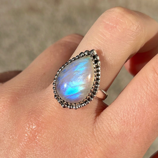 Bague fine pierre de lune femme argent 925