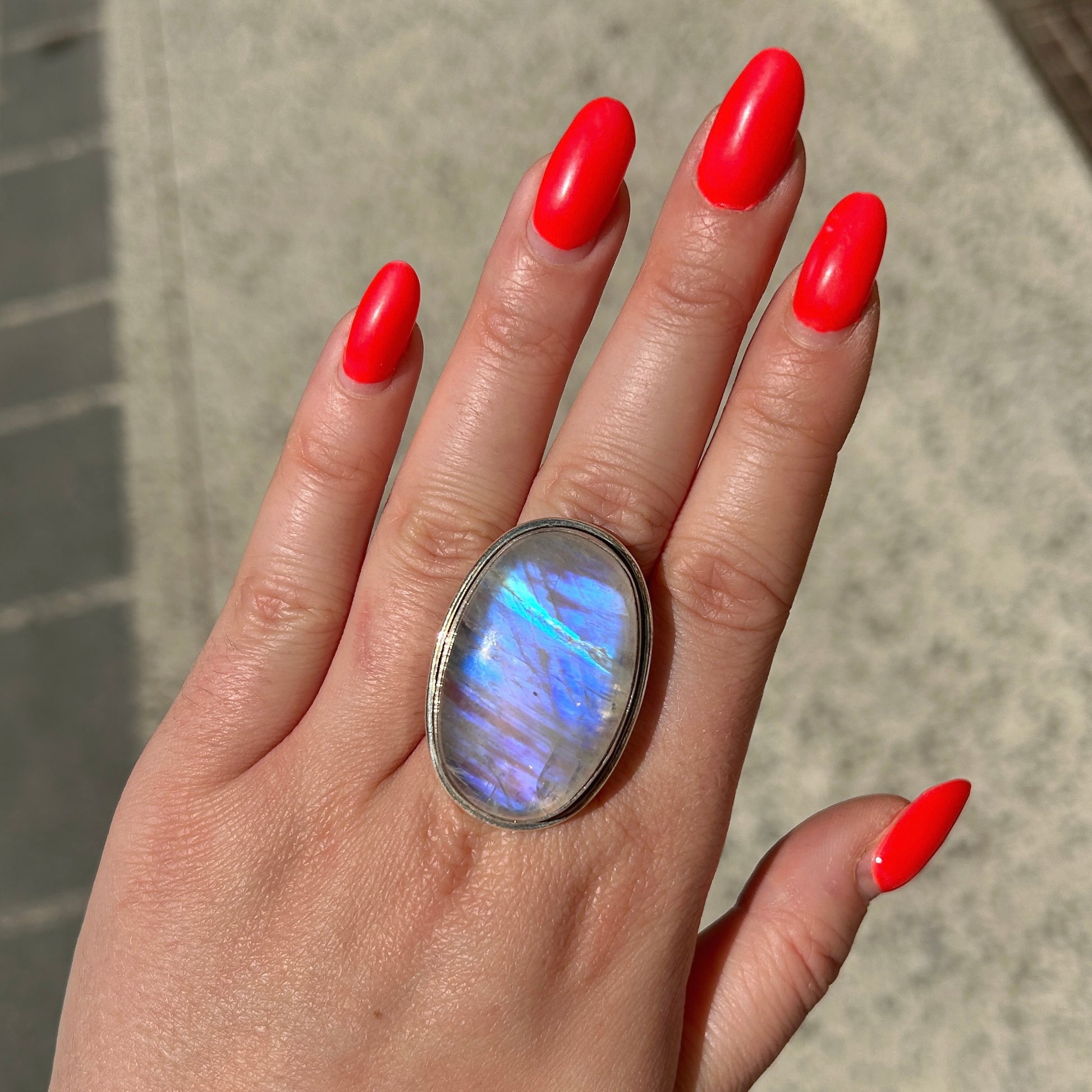 Bague pierre de lune bleue naturelle femme