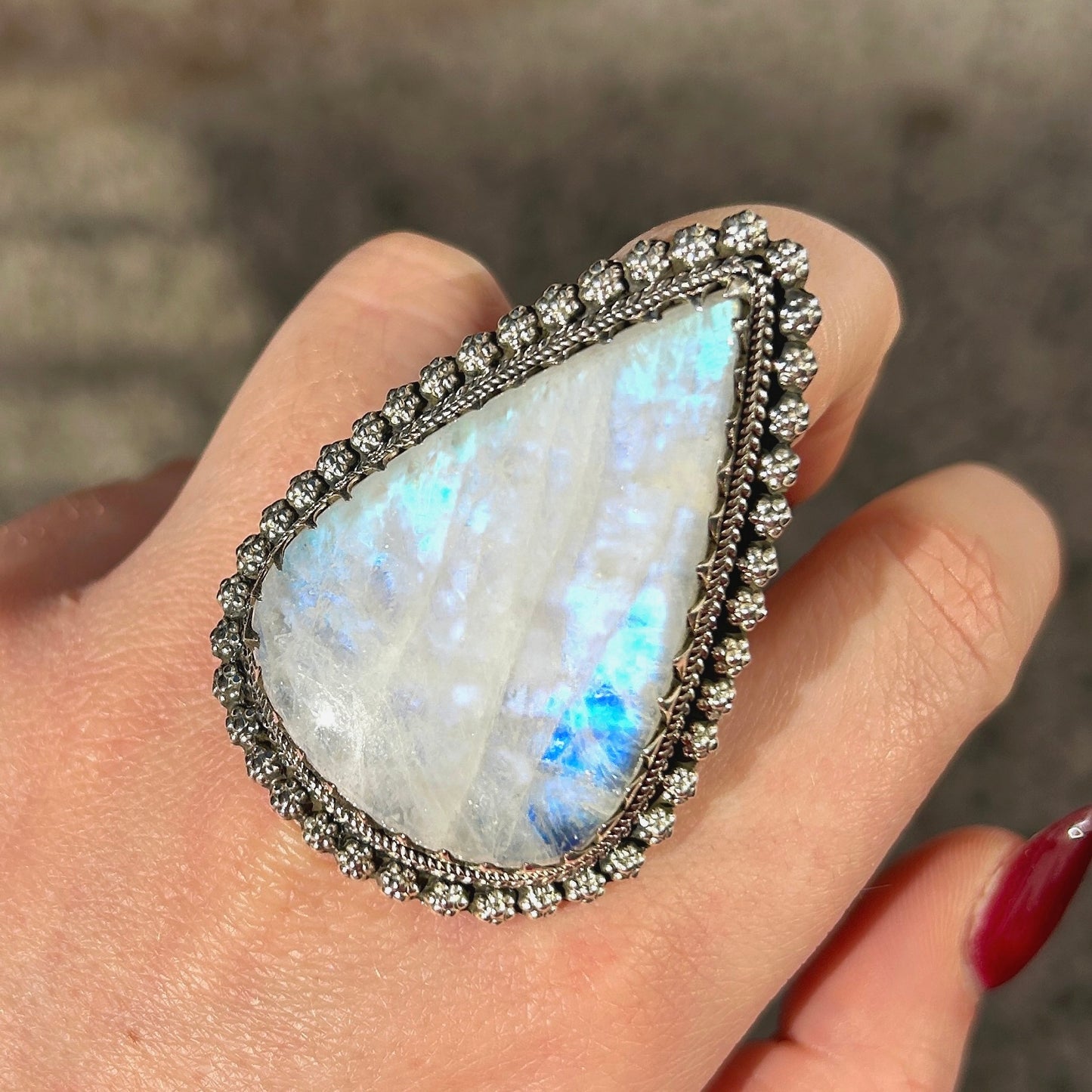 BAGUE - PIERRE DE LUNE ARC EN CIEL GOUTTE ARGENT 925